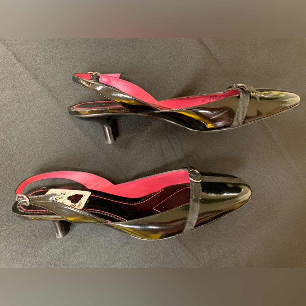 Cole Haan Women’s closed toe sandals Patent leather Size: 8.5 Good Condi… - Picture 2 of 4